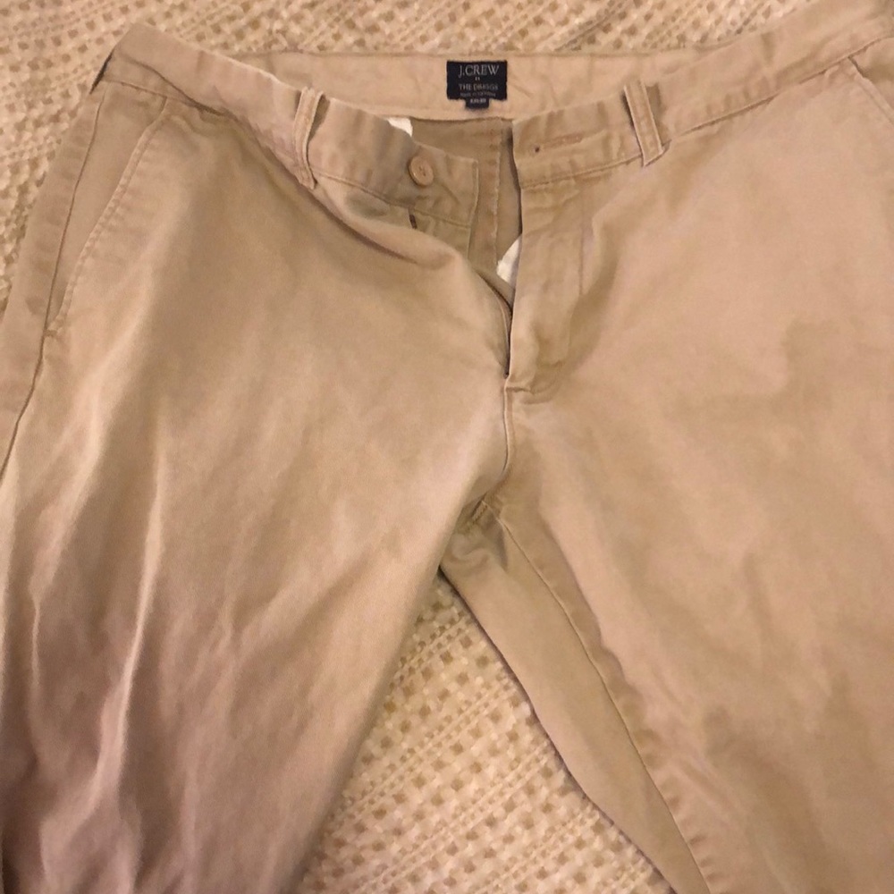 Men's khaki pants